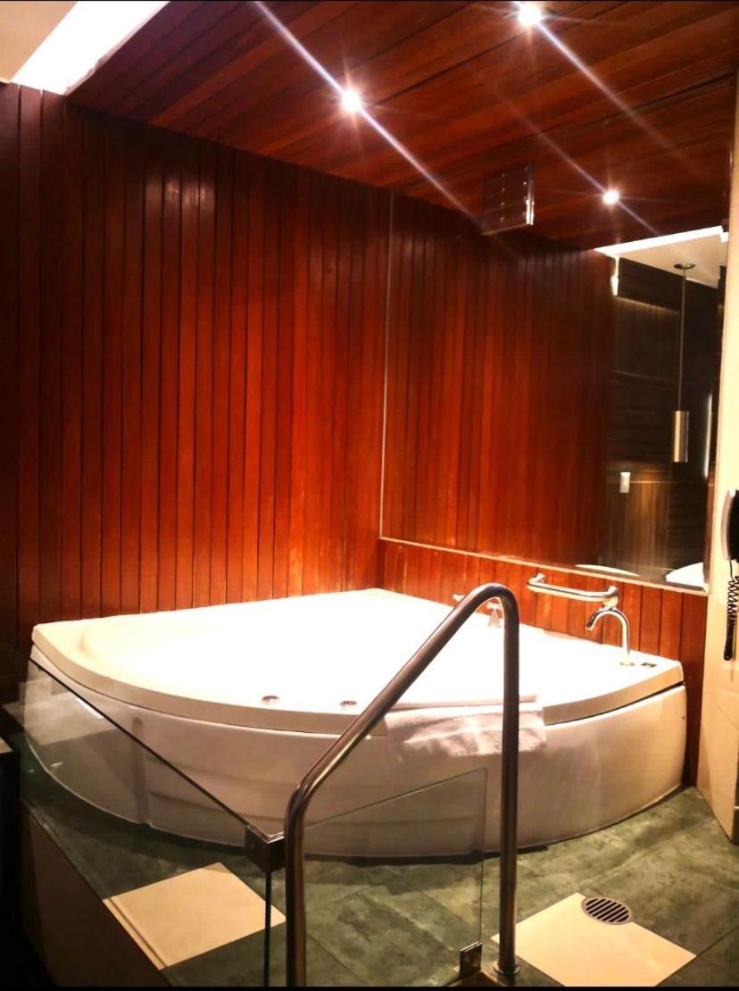 Hotel Las Lomas ลิมา ภายนอก รูปภาพ