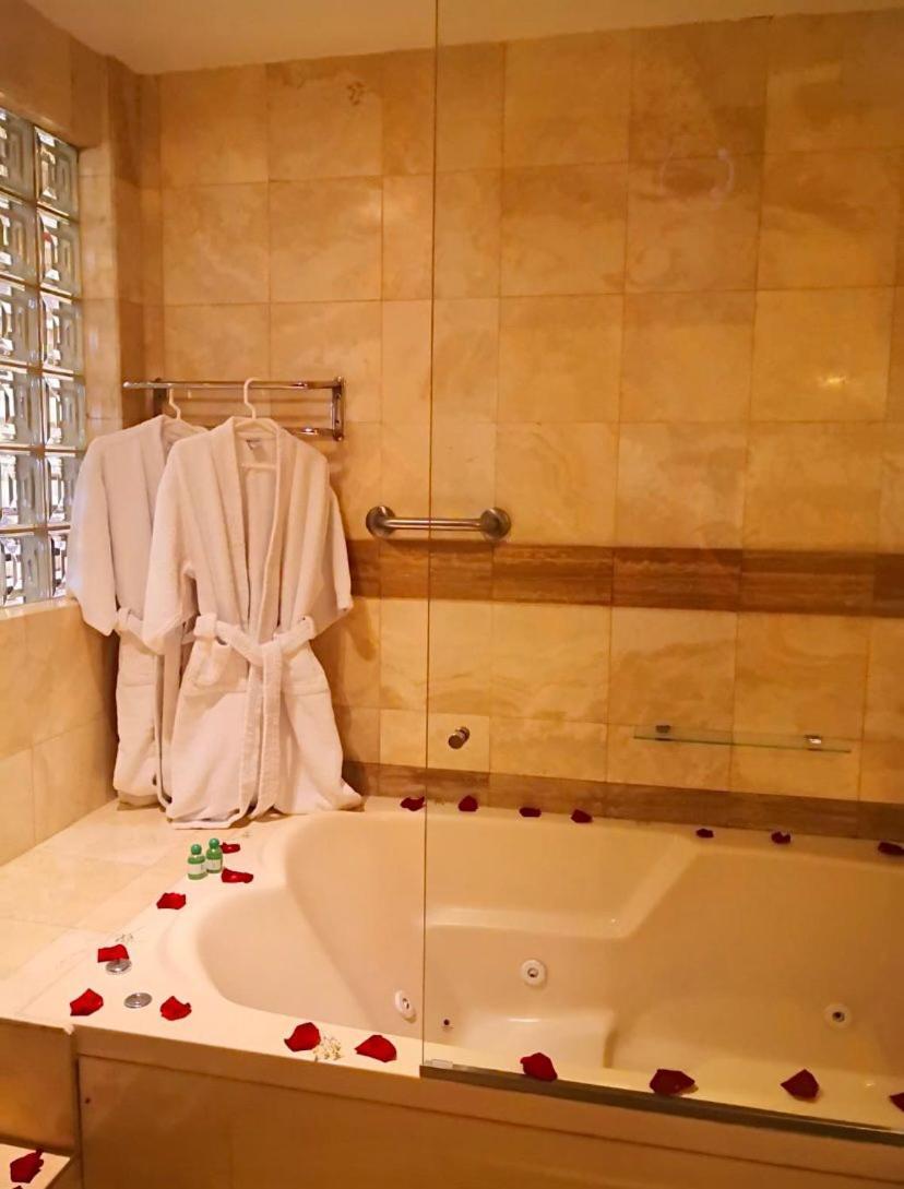 Hotel Las Lomas ลิมา ภายนอก รูปภาพ